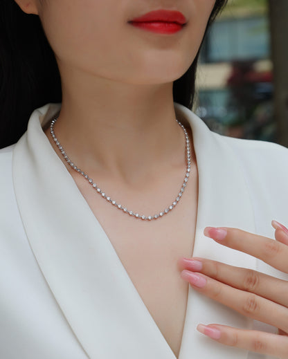 Heart-to-heart - A Fashionable And Luxurious Diamond Jewelry Pendant Set With Moissanite S925 Sterling Silver And Platinum Plating